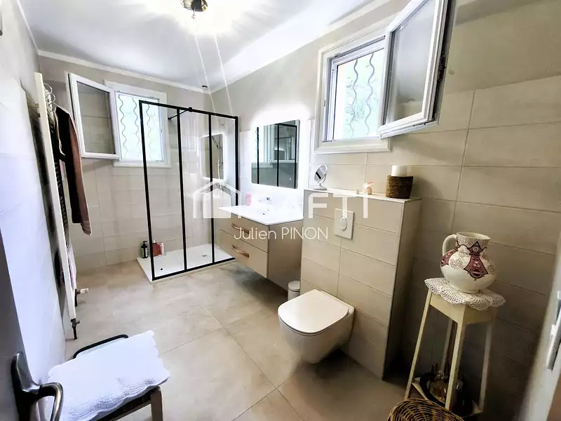 Maison, 137 m²