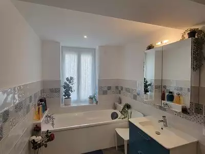 Maison, 215 m²