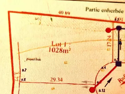 Terrain, 1 028 m²