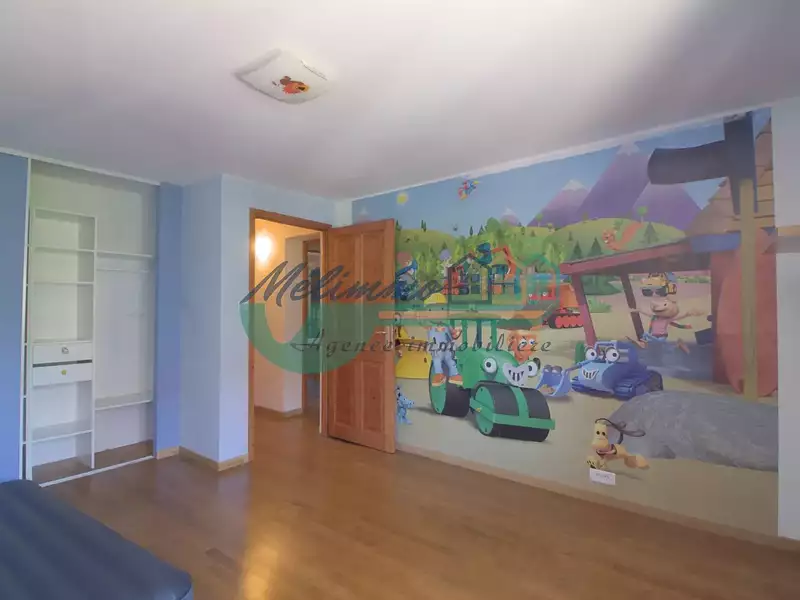 Maison, 183,12 m²