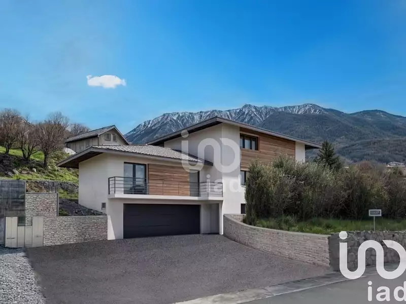 Terrain, 800 m²