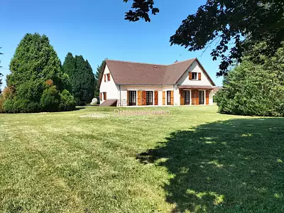 Maison, 219 m²