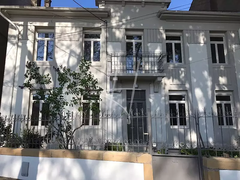 Maison, 222 m²