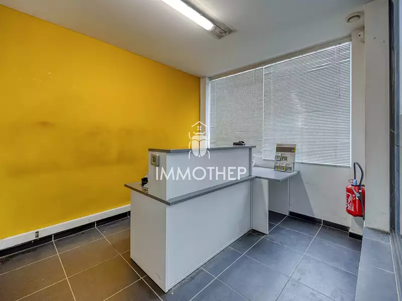 Divers, 296 m²