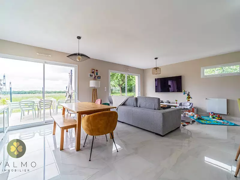 Maison, 115 m²