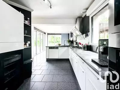 Maison, 195 m²