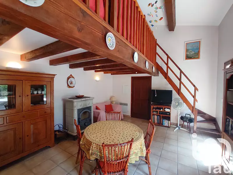 Maison, 180 m²