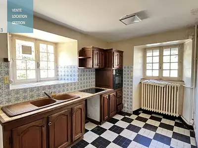 Maison, 220 m²
