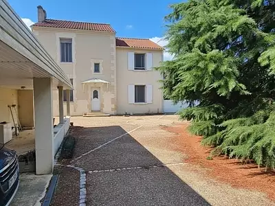 Maison, 190 m²