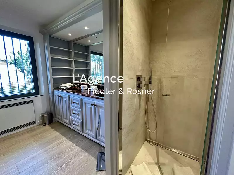 Maison, 422 m²