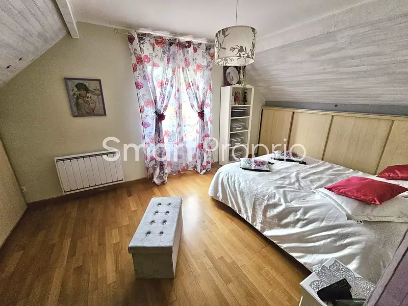 Maison, 146 m²