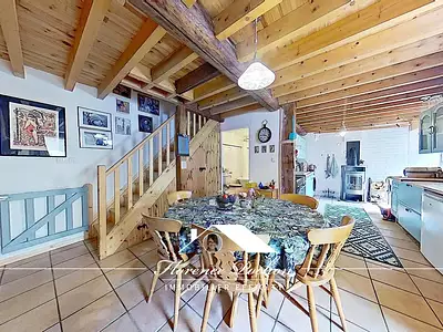 Maison, 99 m²