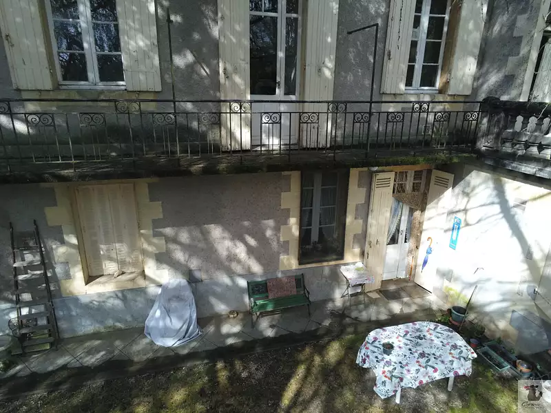 Maison, 250 m²