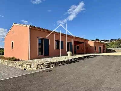 Maison, 176 m²