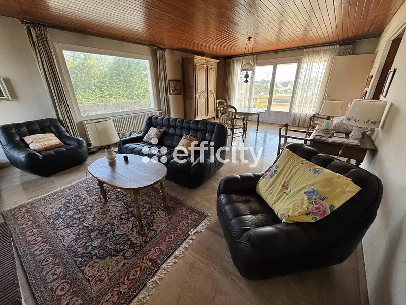 Maison, 230 m²