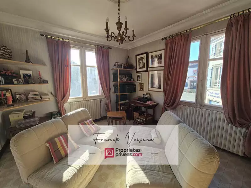 Maison, 321 m²