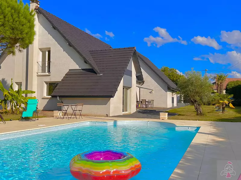 Maison, 204 m²