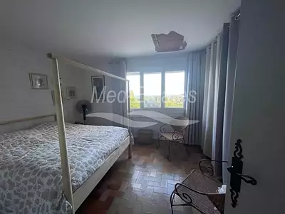 Maison, 275 m²