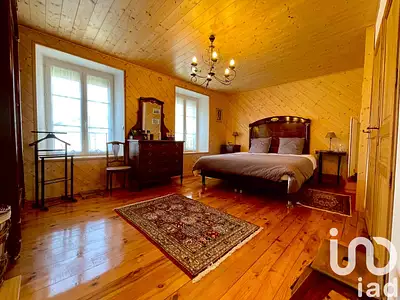 Maison, 247 m²