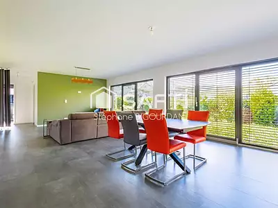 Maison, 117 m²