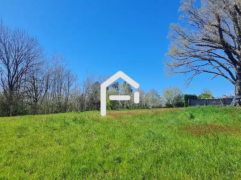 Terrain, 2 306 m²