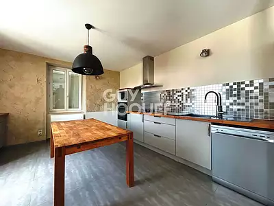 Maison, 168 m²