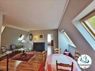 Maison, 275 m²