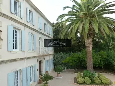 Maison, 600 m²
