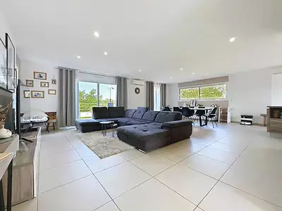 Maison, 158 m²