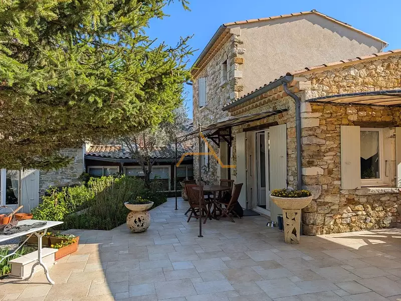 Maison, 176,58 m²