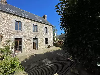 Maison, 196 m²