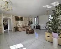 Maison, 245 m²