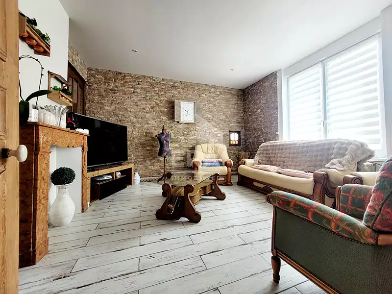 Maison, 325 m²
