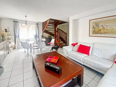 Maison, 115 m²