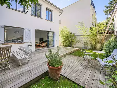 Maison, 168 m²