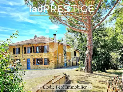 Maison, 236 m²