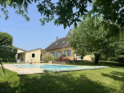 Maison, 205 m²
