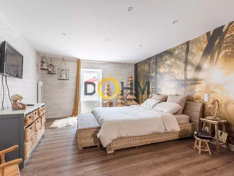 Immeuble, 300 m²