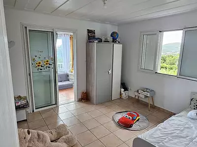 Maison, 220 m²