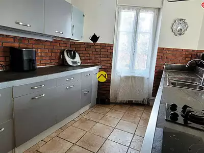Maison, 268 m²