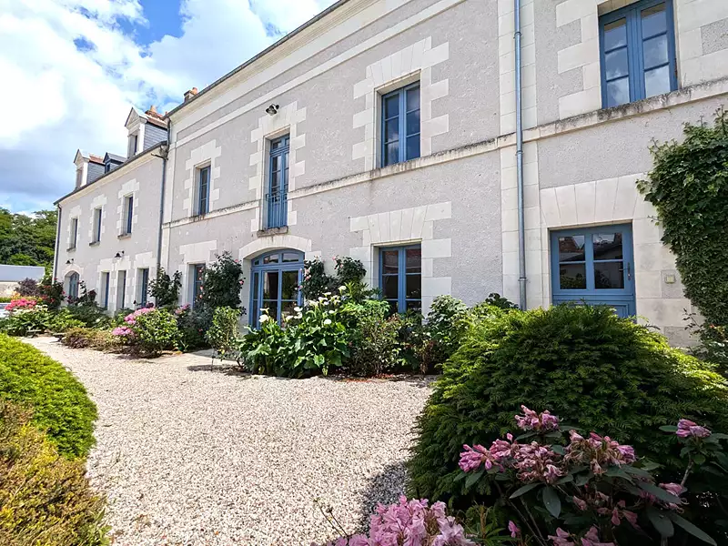 Maison, 585 m²