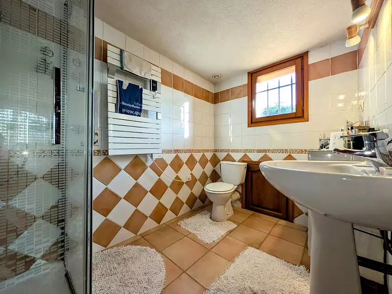 Maison, 183,93 m²