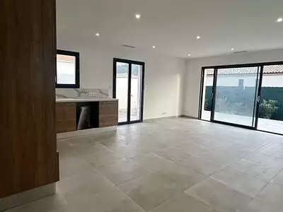 Maison, 84 m²