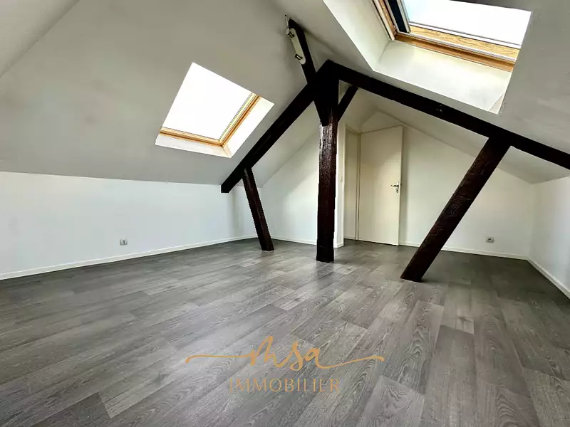 Immeuble, 352 m²