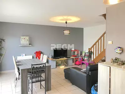 Maison, 240 m²