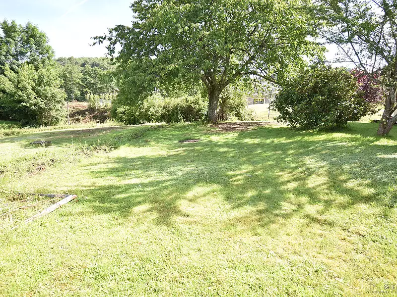 Terrain, 571 m²