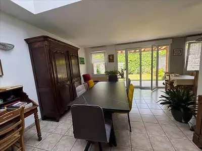 Maison, 161,23 m²