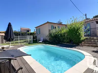 Maison, 115 m²
