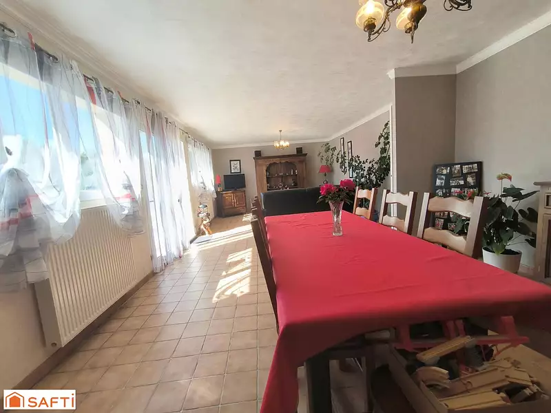 Maison, 123 m²