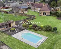 Maison, 214 m²